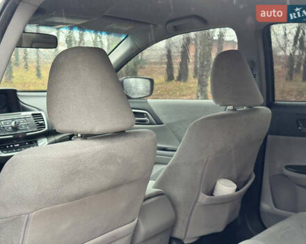 Серый Хонда Аккорд, объемом двигателя 2.35 л и пробегом 173 тыс. км за 10999 $, фото 30 на Automoto.ua