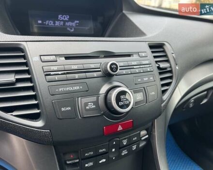 Серый Хонда Аккорд, объемом двигателя 2.2 л и пробегом 239 тыс. км за 11500 $, фото 44 на Automoto.ua