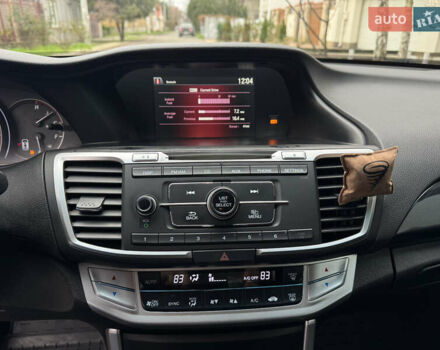 Серый Хонда Аккорд, объемом двигателя 2.4 л и пробегом 160 тыс. км за 11200 $, фото 9 на Automoto.ua