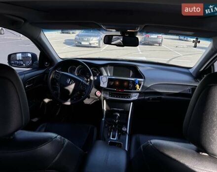 Сірий Хонда Аккорд, об'ємом двигуна 2.4 л та пробігом 205 тис. км за 16500 $, фото 10 на Automoto.ua