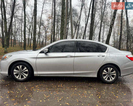 Серый Хонда Аккорд, объемом двигателя 2.35 л и пробегом 173 тыс. км за 10999 $, фото 14 на Automoto.ua