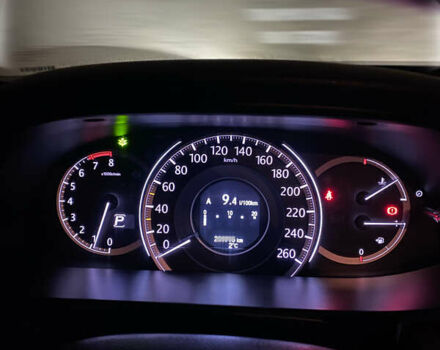 Серый Хонда Аккорд, объемом двигателя 2.36 л и пробегом 253 тыс. км за 12800 $, фото 5 на Automoto.ua