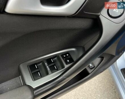 Серый Хонда Аккорд, объемом двигателя 2.2 л и пробегом 239 тыс. км за 11500 $, фото 25 на Automoto.ua