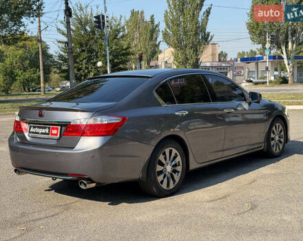 Серый Хонда Аккорд, объемом двигателя 2.4 л и пробегом 267 тыс. км за 13990 $, фото 5 на Automoto.ua