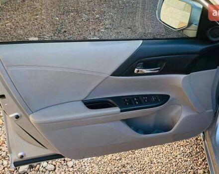 Сірий Хонда Аккорд, об'ємом двигуна 2.4 л та пробігом 190 тис. км за 10600 $, фото 5 на Automoto.ua