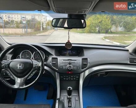 Серый Хонда Аккорд, объемом двигателя 2.2 л и пробегом 239 тыс. км за 11500 $, фото 36 на Automoto.ua