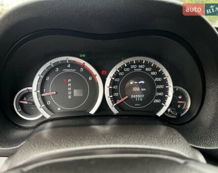 Серый Хонда Аккорд, объемом двигателя 2.2 л и пробегом 239 тыс. км за 11500 $, фото 41 на Automoto.ua