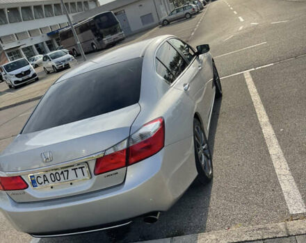 Серый Хонда Аккорд, объемом двигателя 2.4 л и пробегом 227 тыс. км за 13700 $, фото 17 на Automoto.ua