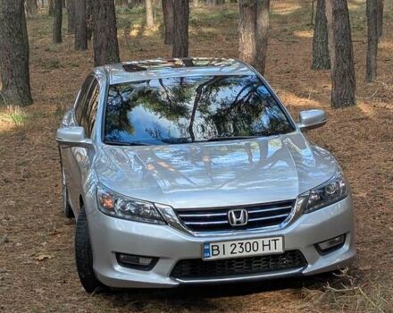 Серый Хонда Аккорд, объемом двигателя 3.47 л и пробегом 223 тыс. км за 17000 $, фото 1 на Automoto.ua