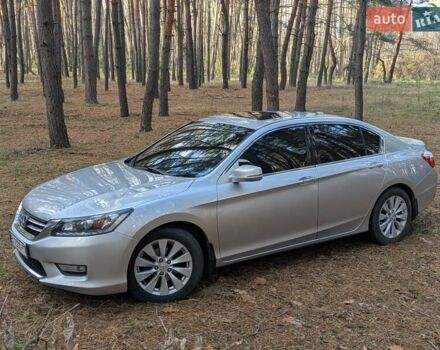 Серый Хонда Аккорд, объемом двигателя 3.47 л и пробегом 223 тыс. км за 17000 $, фото 13 на Automoto.ua