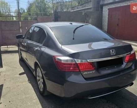 Серый Хонда Аккорд, объемом двигателя 2.4 л и пробегом 195 тыс. км за 11600 $, фото 2 на Automoto.ua