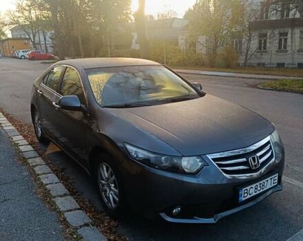 Серый Хонда Аккорд, объемом двигателя 2 л и пробегом 198 тыс. км за 10000 $, фото 3 на Automoto.ua