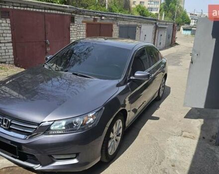 Серый Хонда Аккорд, объемом двигателя 2.4 л и пробегом 195 тыс. км за 11600 $, фото 1 на Automoto.ua