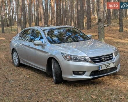 Серый Хонда Аккорд, объемом двигателя 3.47 л и пробегом 223 тыс. км за 17000 $, фото 3 на Automoto.ua
