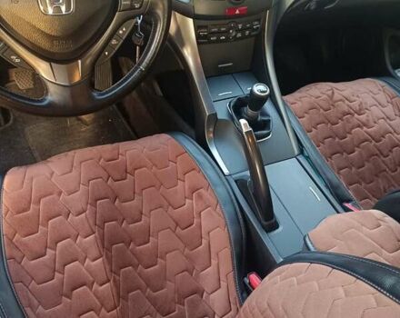 Серый Хонда Аккорд, объемом двигателя 2 л и пробегом 198 тыс. км за 10000 $, фото 10 на Automoto.ua