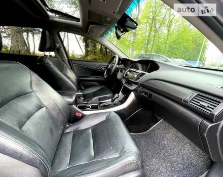 Серый Хонда Аккорд, объемом двигателя 2.4 л и пробегом 190 тыс. км за 12300 $, фото 17 на Automoto.ua