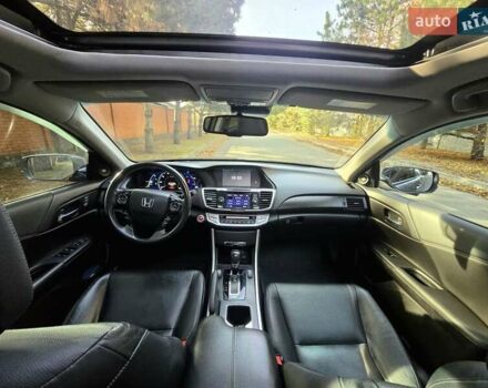 Сірий Хонда Аккорд, об'ємом двигуна 2 л та пробігом 178 тис. км за 13799 $, фото 22 на Automoto.ua