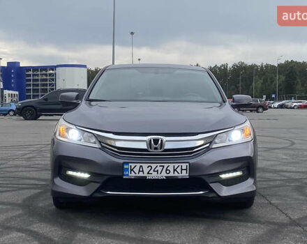 Серый Хонда Аккорд, объемом двигателя 3.5 л и пробегом 148 тыс. км за 14500 $, фото 5 на Automoto.ua