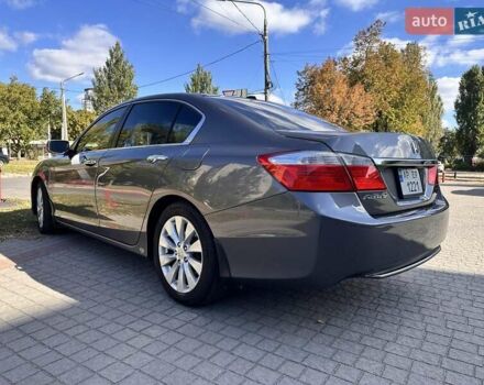 Серый Хонда Аккорд, объемом двигателя 2.35 л и пробегом 223 тыс. км за 13800 $, фото 2 на Automoto.ua