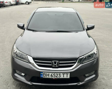 Серый Хонда Аккорд, объемом двигателя 2.35 л и пробегом 125 тыс. км за 10500 $, фото 18 на Automoto.ua