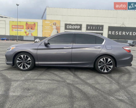 Серый Хонда Аккорд, объемом двигателя 3.5 л и пробегом 148 тыс. км за 14500 $, фото 4 на Automoto.ua