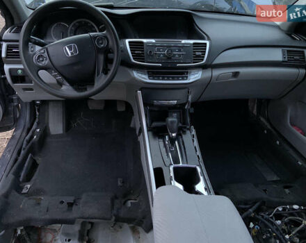 Сірий Хонда Аккорд, об'ємом двигуна 2.4 л та пробігом 106 тис. км за 4350 $, фото 8 на Automoto.ua