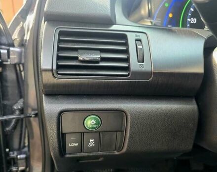 Сірий Хонда Аккорд, об'ємом двигуна 2 л та пробігом 178 тис. км за 13799 $, фото 14 на Automoto.ua