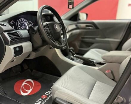 Серый Хонда Аккорд, объемом двигателя 2.4 л и пробегом 262 тыс. км за 9500 $, фото 29 на Automoto.ua