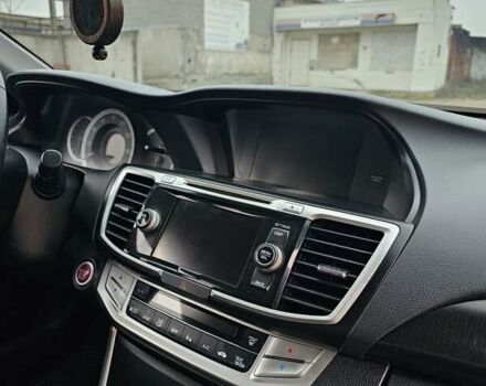 Серый Хонда Аккорд, объемом двигателя 2.35 л и пробегом 172 тыс. км за 11500 $, фото 27 на Automoto.ua