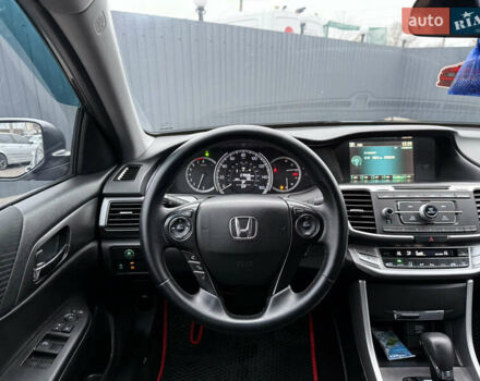 Сірий Хонда Аккорд, об'ємом двигуна 2.35 л та пробігом 125 тис. км за 11900 $, фото 5 на Automoto.ua
