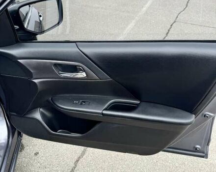 Сірий Хонда Аккорд, об'ємом двигуна 2.36 л та пробігом 52 тис. км за 14500 $, фото 21 на Automoto.ua