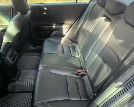 Сірий Хонда Аккорд, об'ємом двигуна 2 л та пробігом 178 тис. км за 13799 $, фото 10 на Automoto.ua