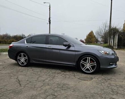 Серый Хонда Аккорд, объемом двигателя 2.35 л и пробегом 172 тыс. км за 11500 $, фото 10 на Automoto.ua