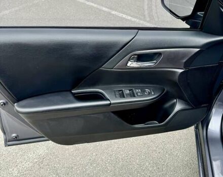 Сірий Хонда Аккорд, об'ємом двигуна 2.36 л та пробігом 52 тис. км за 14500 $, фото 11 на Automoto.ua