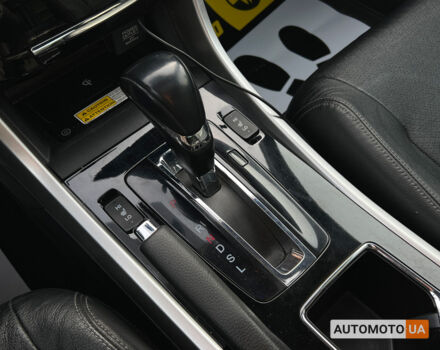 Серый Хонда Аккорд, объемом двигателя 2.4 л и пробегом 127 тыс. км за 14400 $, фото 23 на Automoto.ua