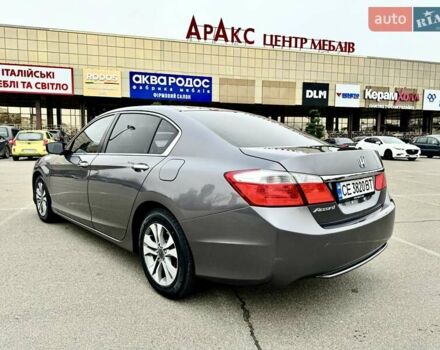 Сірий Хонда Аккорд, об'ємом двигуна 2.36 л та пробігом 52 тис. км за 14500 $, фото 7 на Automoto.ua