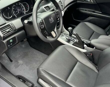 Сірий Хонда Аккорд, об'ємом двигуна 2.36 л та пробігом 52 тис. км за 14500 $, фото 12 на Automoto.ua