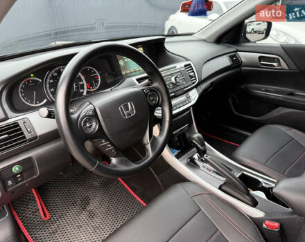 Сірий Хонда Аккорд, об'ємом двигуна 2.35 л та пробігом 125 тис. км за 11900 $, фото 10 на Automoto.ua