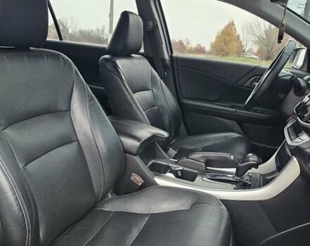 Серый Хонда Аккорд, объемом двигателя 2.35 л и пробегом 172 тыс. км за 11500 $, фото 26 на Automoto.ua