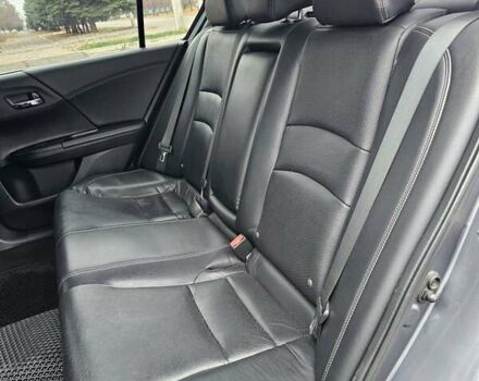 Серый Хонда Аккорд, объемом двигателя 2.35 л и пробегом 172 тыс. км за 11500 $, фото 20 на Automoto.ua