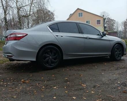 Сірий Хонда Аккорд, об'ємом двигуна 2.36 л та пробігом 135 тис. км за 11999 $, фото 5 на Automoto.ua