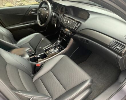 Серый Хонда Аккорд, объемом двигателя 0.24 л и пробегом 85 тыс. км за 22700 $, фото 11 на Automoto.ua