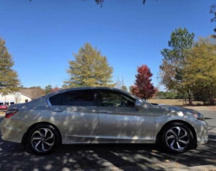 Сірий Хонда Аккорд, об'ємом двигуна 2.4 л та пробігом 75 тис. км за 10500 $, фото 3 на Automoto.ua