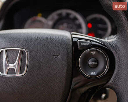 Серый Хонда Аккорд, объемом двигателя 2.5 л и пробегом 126 тыс. км за 13500 $, фото 14 на Automoto.ua