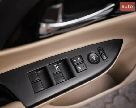 Серый Хонда Аккорд, объемом двигателя 2.5 л и пробегом 126 тыс. км за 13500 $, фото 16 на Automoto.ua