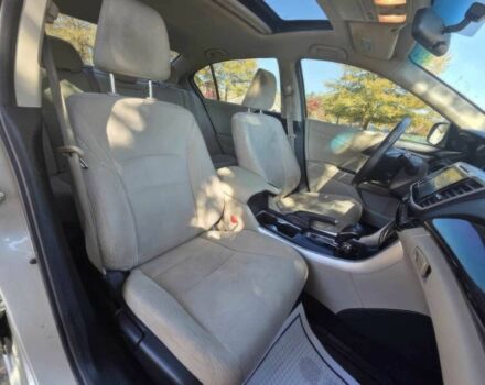 Сірий Хонда Аккорд, об'ємом двигуна 2.4 л та пробігом 75 тис. км за 10500 $, фото 8 на Automoto.ua