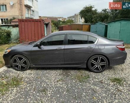 Серый Хонда Аккорд, объемом двигателя 2.4 л и пробегом 145 тыс. км за 15000 $, фото 15 на Automoto.ua