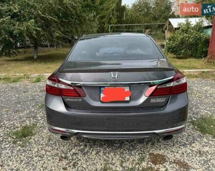 Серый Хонда Аккорд, объемом двигателя 2.4 л и пробегом 145 тыс. км за 15000 $, фото 5 на Automoto.ua