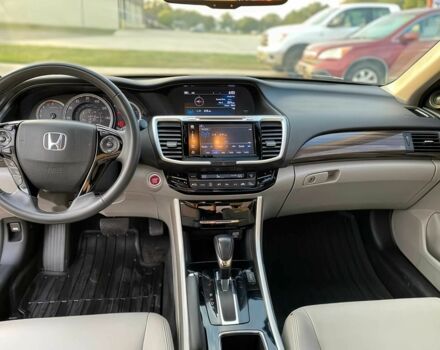 Серый Хонда Аккорд, объемом двигателя 2.4 л и пробегом 68 тыс. км за 9000 $, фото 8 на Automoto.ua