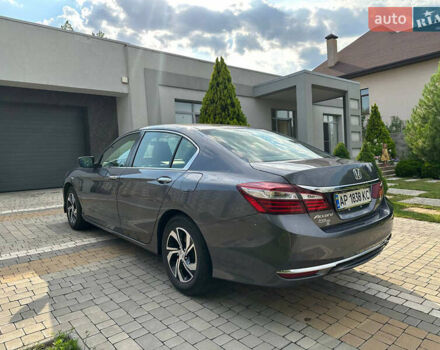 Серый Хонда Аккорд, объемом двигателя 2.4 л и пробегом 72 тыс. км за 15800 $, фото 2 на Automoto.ua